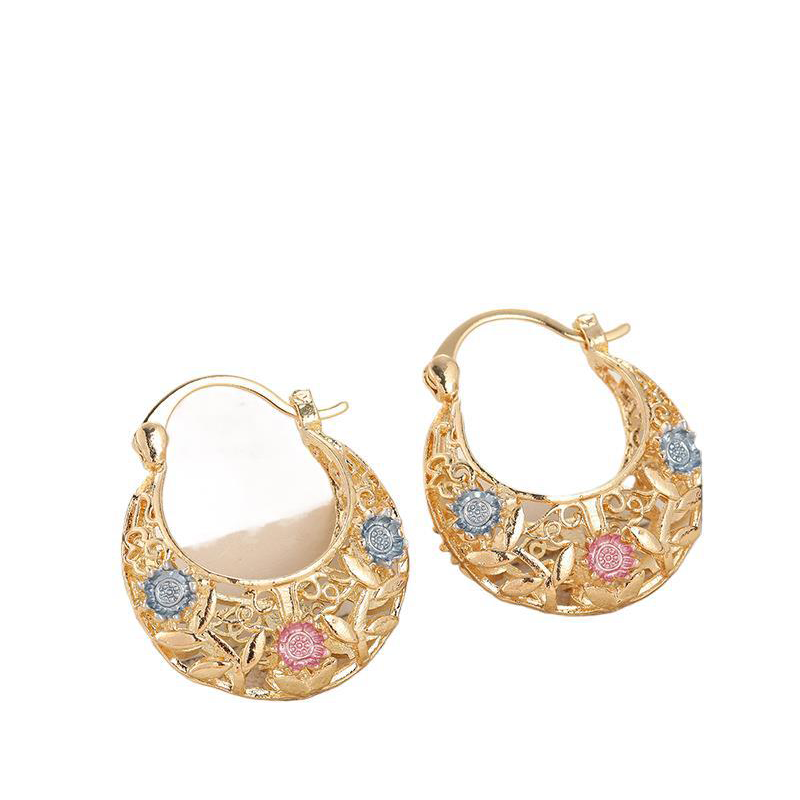 💐 Gold-Plated Crescent Moon Enamel Flower Earrings – Affordable Luxury, Versatile ✨✅