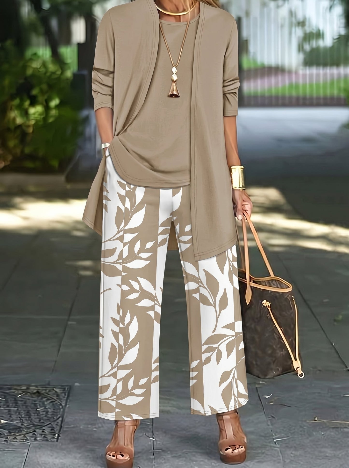 ๐ฅ50% OFF NOW! ๐ Floral Print 2-Piece Set โ Perfect for Lounging, Travel & Everyday Wear ๐