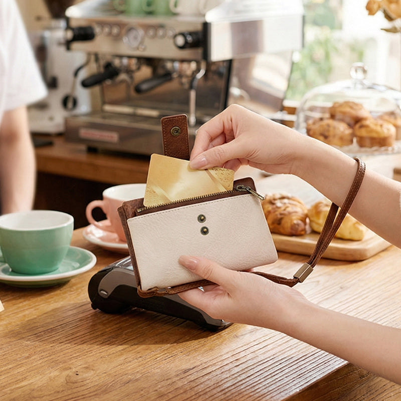 🔥Limited-time offer-Women's Retro Style RFID Blocking Tri-fold Wallet