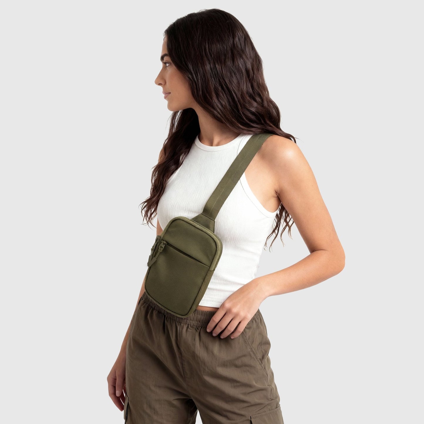🎉Hot Sale 50% OFF🎁Upgraded Travel Sling Bag 2.0 – Anti-Theft & 500D Durability