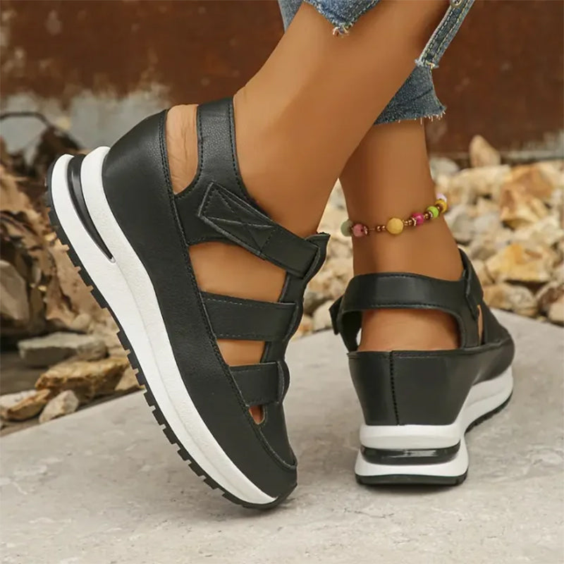 Women's orthopedic sandals with Velcro, hollow toe and closed toe