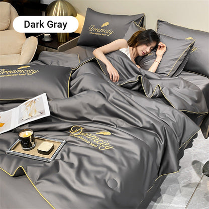 ⏰Last Day Sale 50% OFF🥰 ✨Summer Simple Ice Silk Quilt❄️ Ultra Cool Anti-Sweat Thin Quilt, Machine Washable Bedding