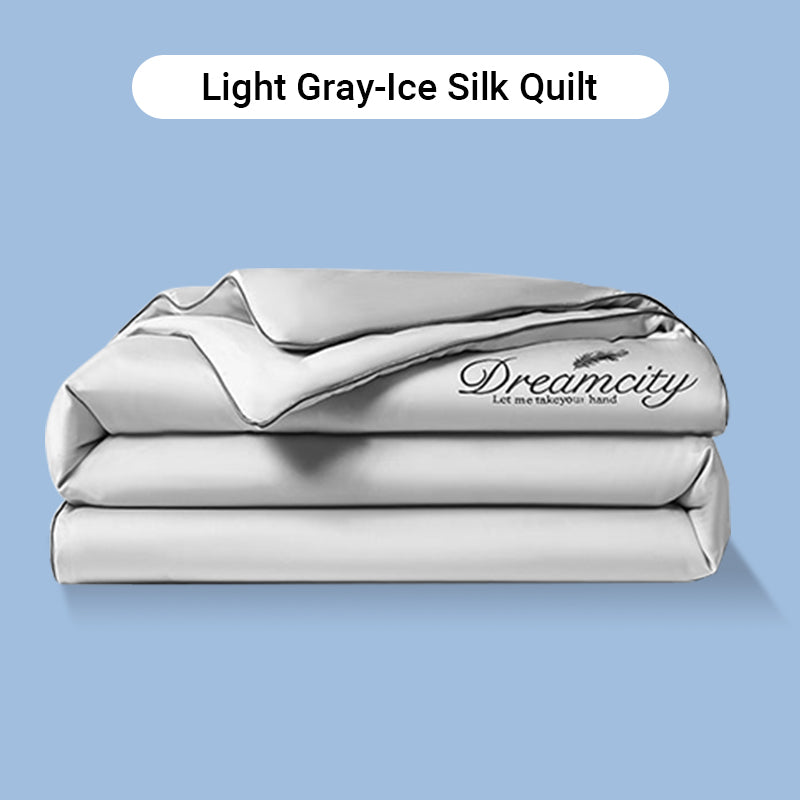 ⏰Last Day Sale 50% OFF🥰 ✨Summer Simple Ice Silk Quilt❄️ Ultra Cool Anti-Sweat Thin Quilt, Machine Washable Bedding