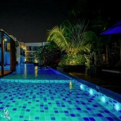 ⏳🔥LIMITED-TIME 50% OFF! 🌈 Underwater LED Lights – Wireless Remote & Stunning Color Effects ✨