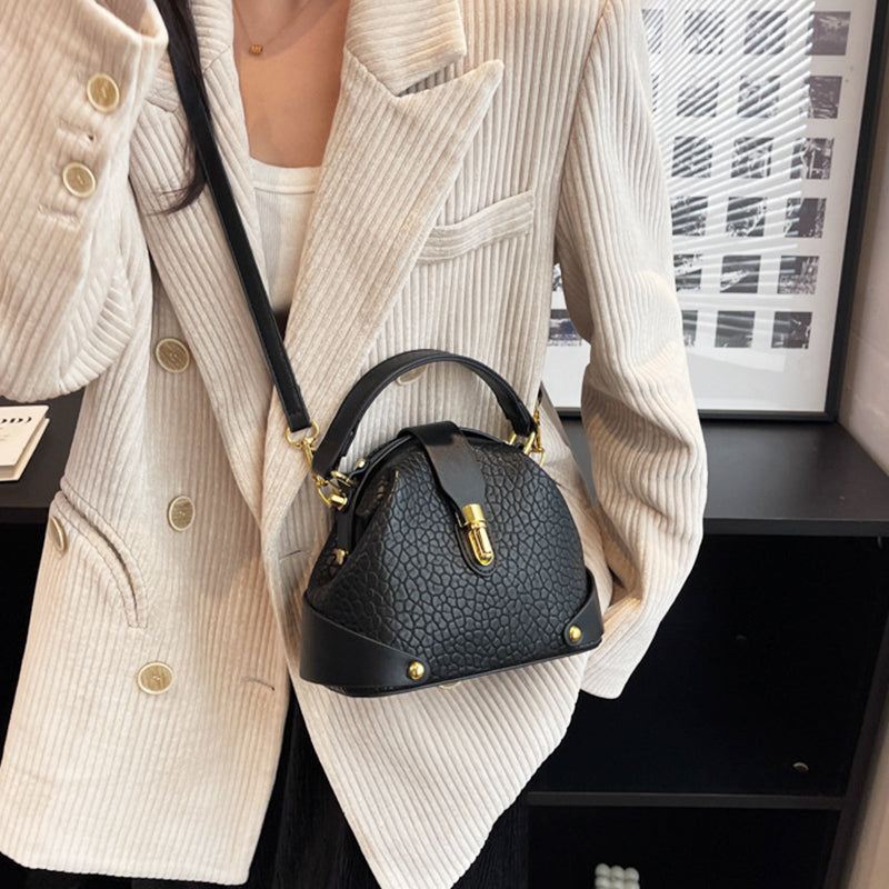 👜 LIMITED-TIME 50% OFF! ✨ Color-Blocked Shoulder Bag – PU Leather, Multiple Carrying Options, Metal Hardware ✨