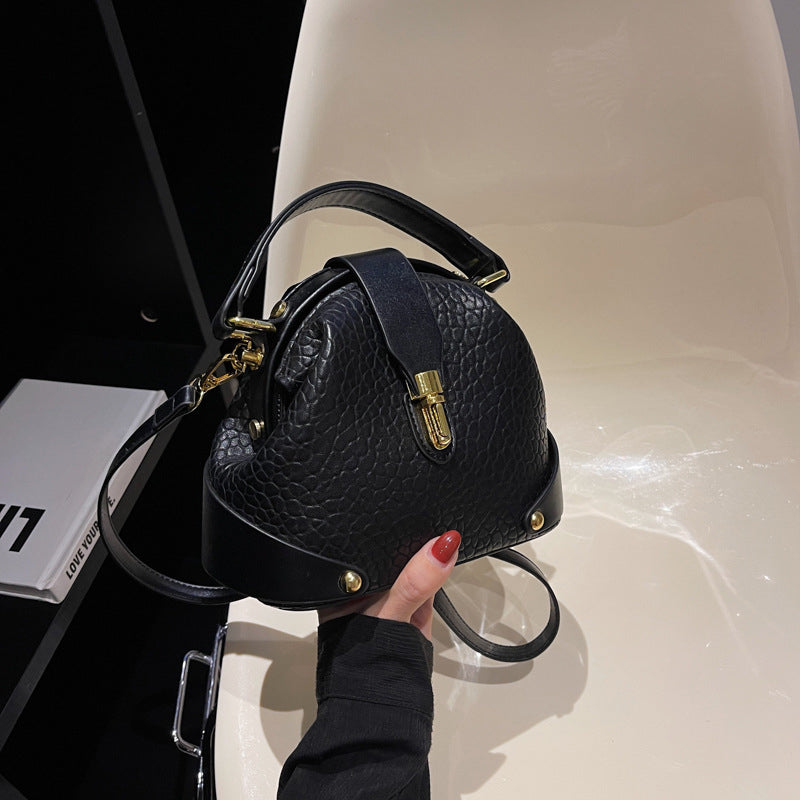 👜 LIMITED-TIME 50% OFF! ✨ Color-Blocked Shoulder Bag – PU Leather, Multiple Carrying Options, Metal Hardware ✨