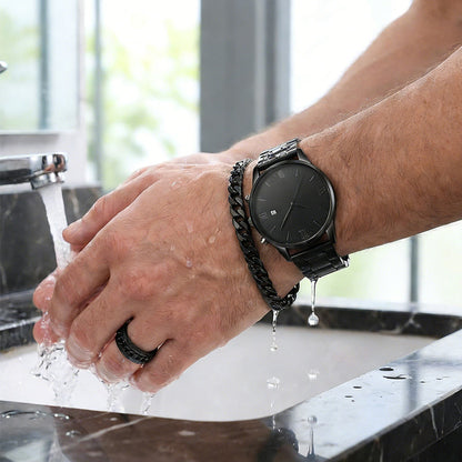 🎉💰 50% off ⚡ Men's Minimalist Quartz Watch with Date – All-Black Stainless Steel, Roman Dial & Precision Timekeeping! ⌚🖤