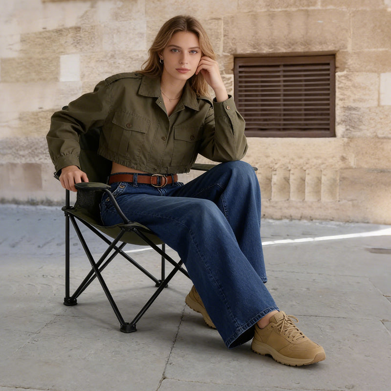 💎 50% OFF! 💎 High-Waist Wide-Leg Jeans with Button Detail – Vintage Flair, Premium Washed Denim & Flattering Silhouette 👖✨