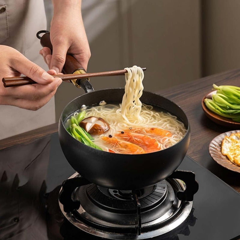 🍲 50% OFF NOW! 🔥 Uncoated Thick Iron Pot with Lid – Even Heat Distribution, Durable Cast Iron & Perfect for Slow Cooking 🥘